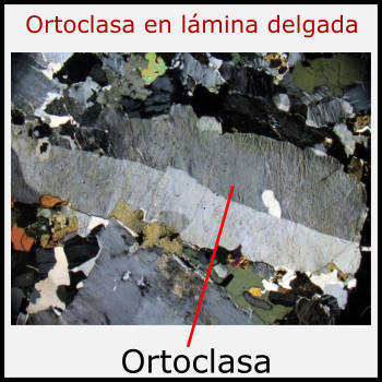 Ortoclasa lámina delgada, propiedades ópticas
