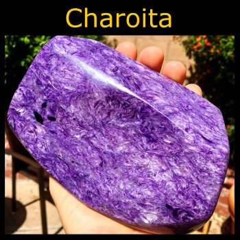 Charoita: Significado, propiedades y usos de la gema
